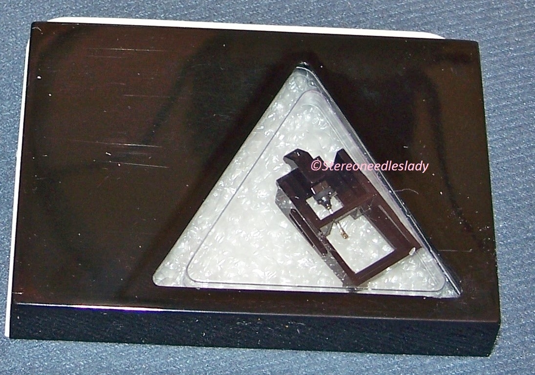 STY-129 NEEDLE STYLUS for TT-353 253 N-8100 CG-8100 Sanyo STP-50J N64 799-D7