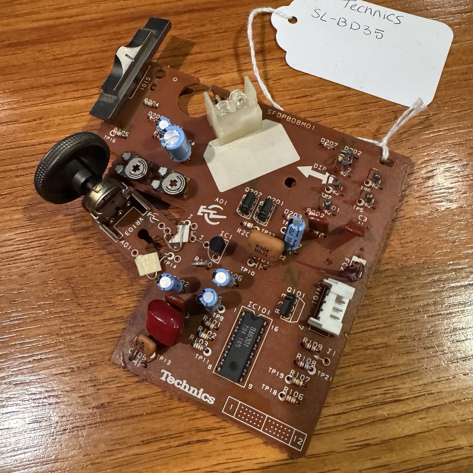 TECHNICS SFDPBD8M01 P. C BOARD WITH PITCH CONTROL AND SPEED SWITCH FOR SL-BD35