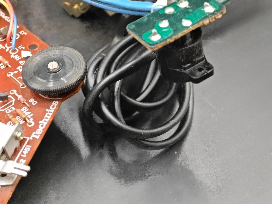 Technics SL-D2 SFDPD20-01(a) Direct-Drive Motor Main Board Power Section Working