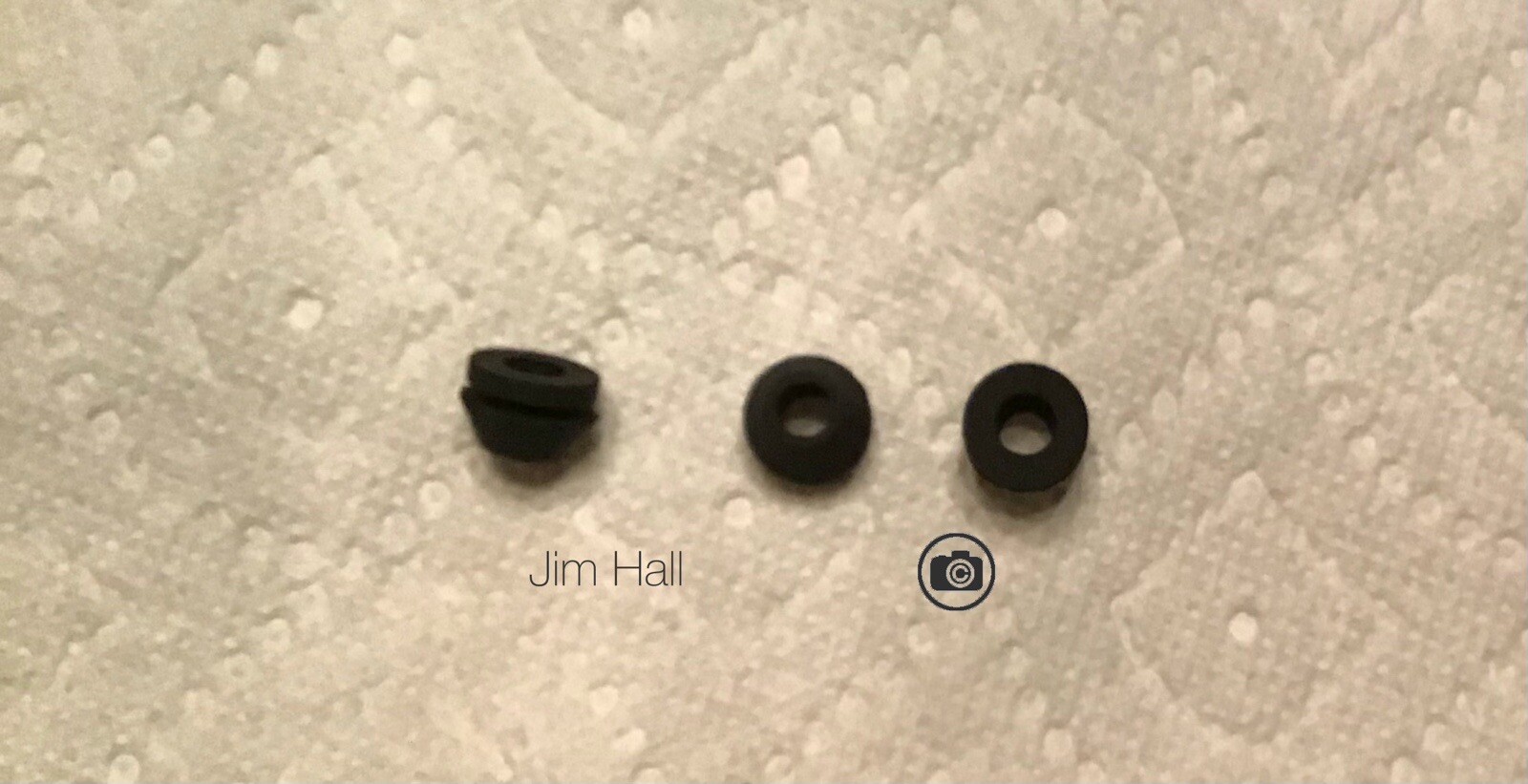 3 NEW TURNTABLE MOTOR GROMMETS FOR VARIOUS PHONOLA RECORD CHANGER PLAYER