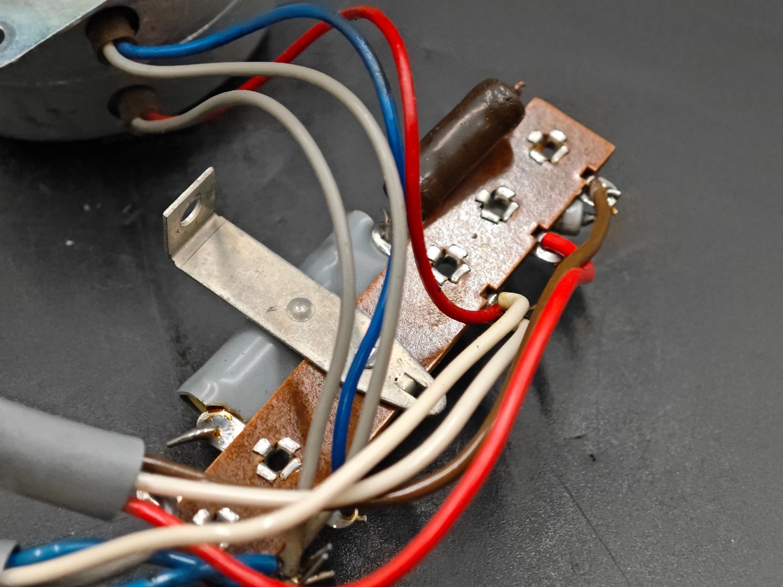 DUX 8535/33P Turntable Motor – Used Working