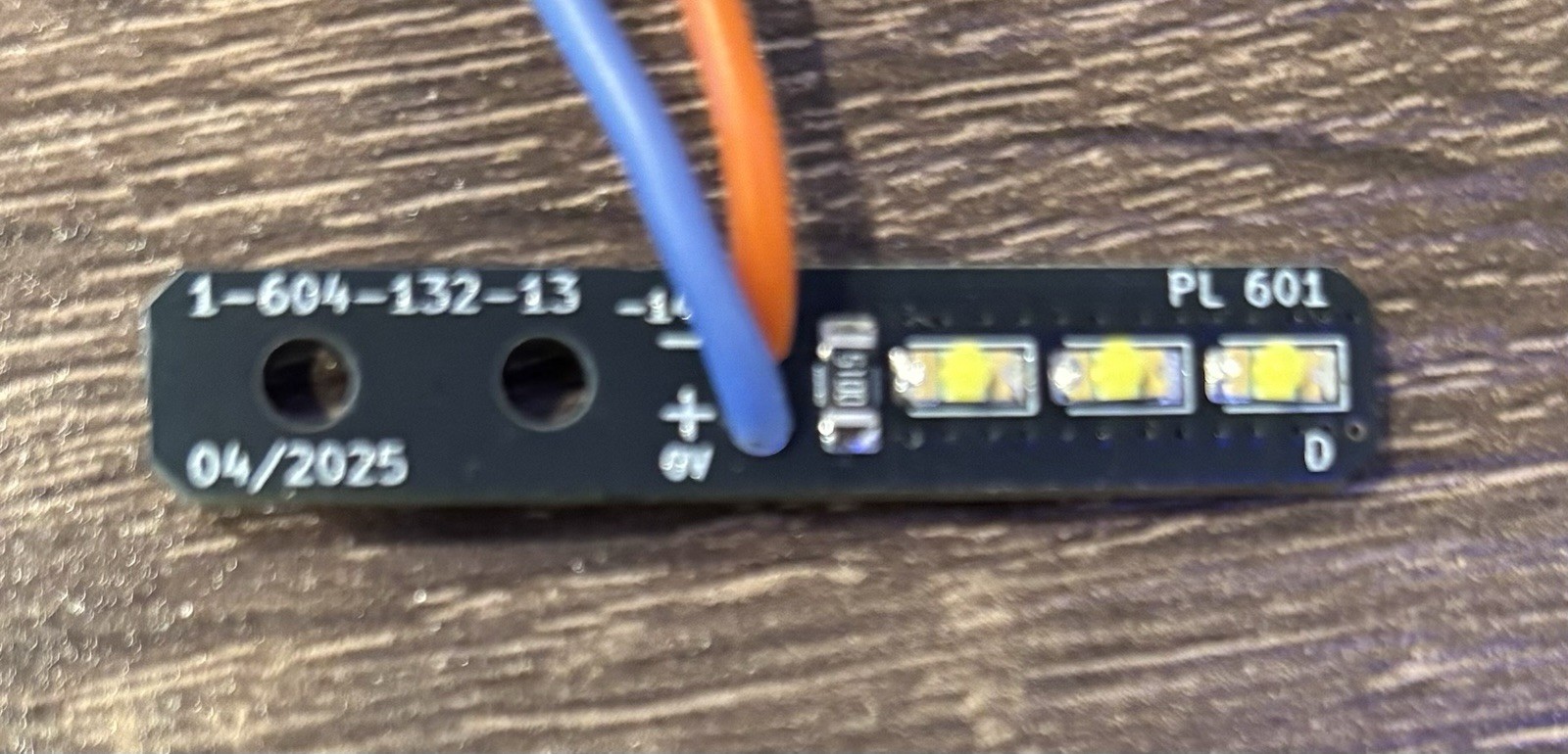 Sony PS-X600 Record size detection upgrade to white LED. PCB PL601 compatible.