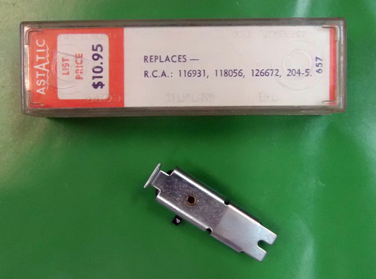 PHONOGRAPH RECORD NEEDLE CARTRIDGE Astatic 613 for EV 613D RCA 116931 RCA 204-5