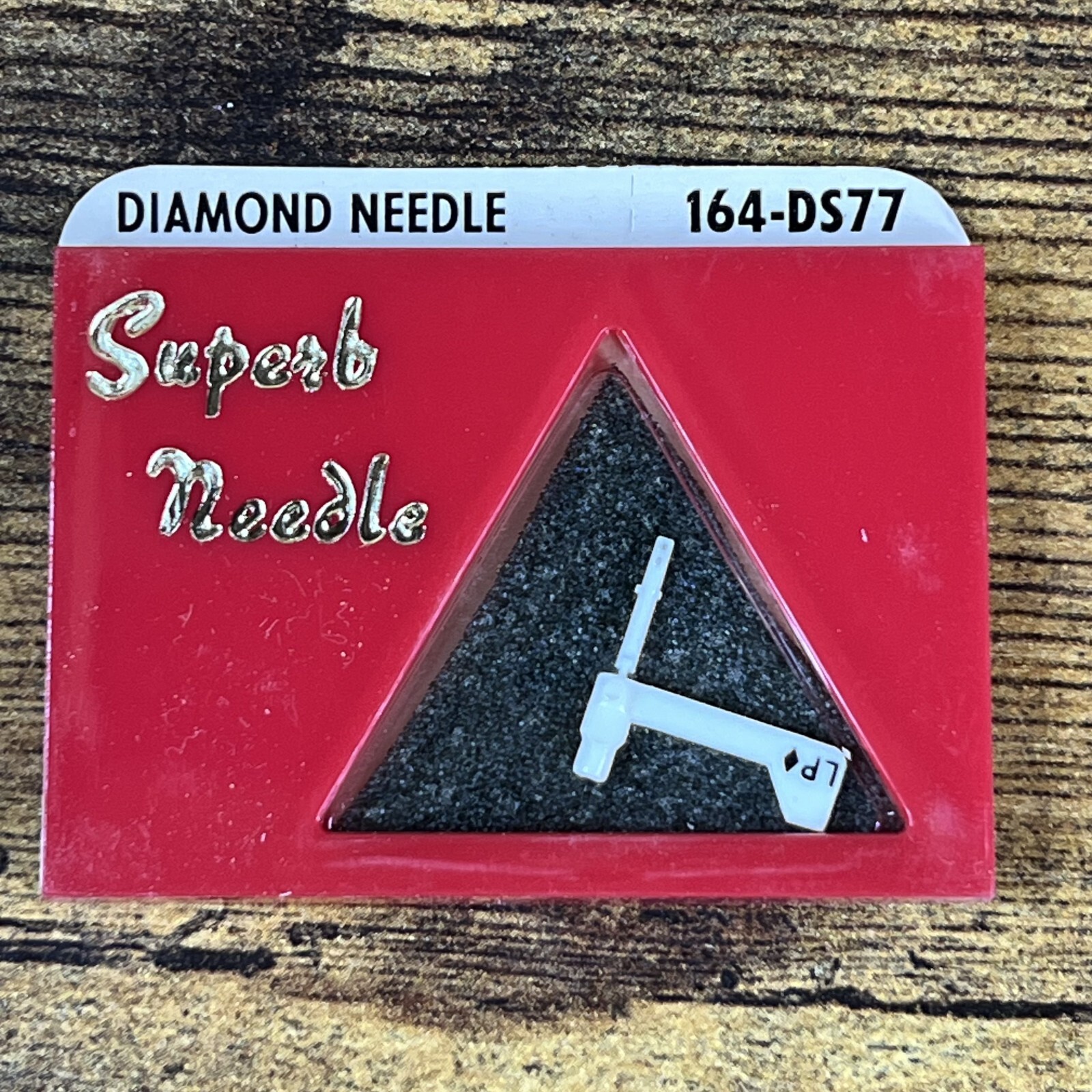Superb Needle Vintage New Old Stock Vinyl Record Player Diamond Needle 164-DS77