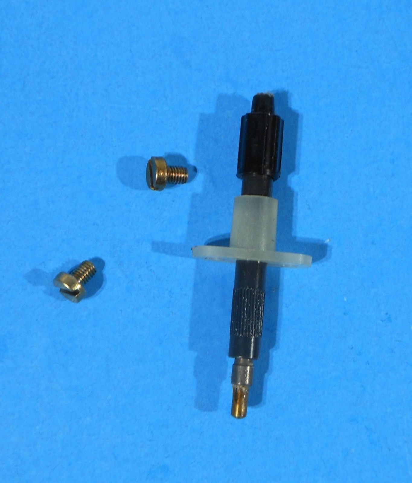 DUAL 1237 TONEARM LIFT STEM GREAT CONDITION! TURNTABLE PARTS