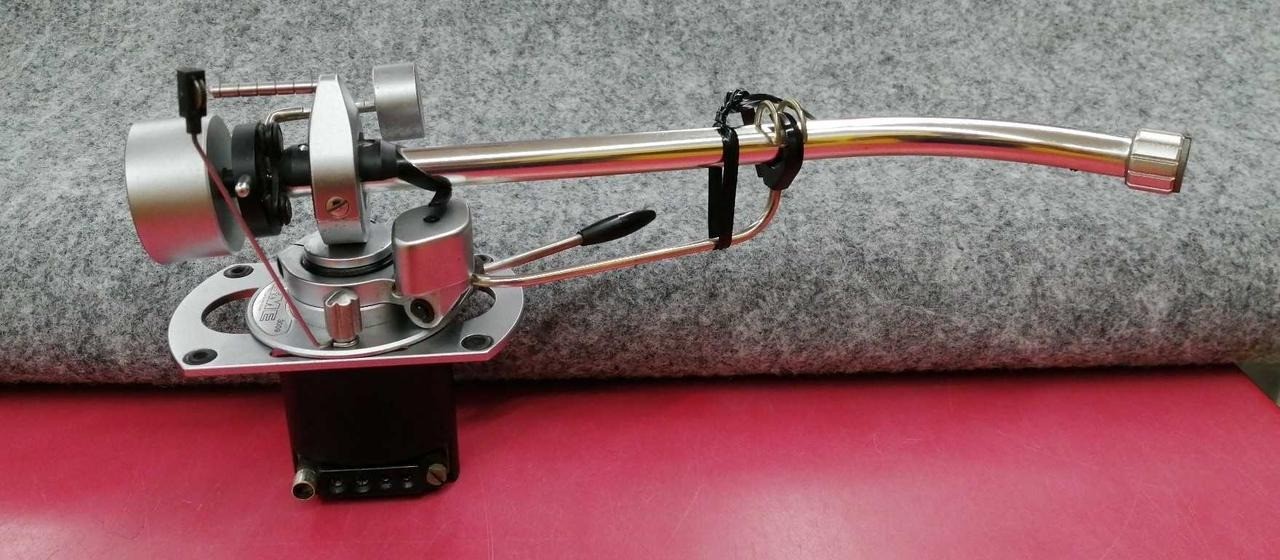 SME 3009 Series II Improved Tonearm S/N 131856 with RCA Cable Vinyl HiFi Used