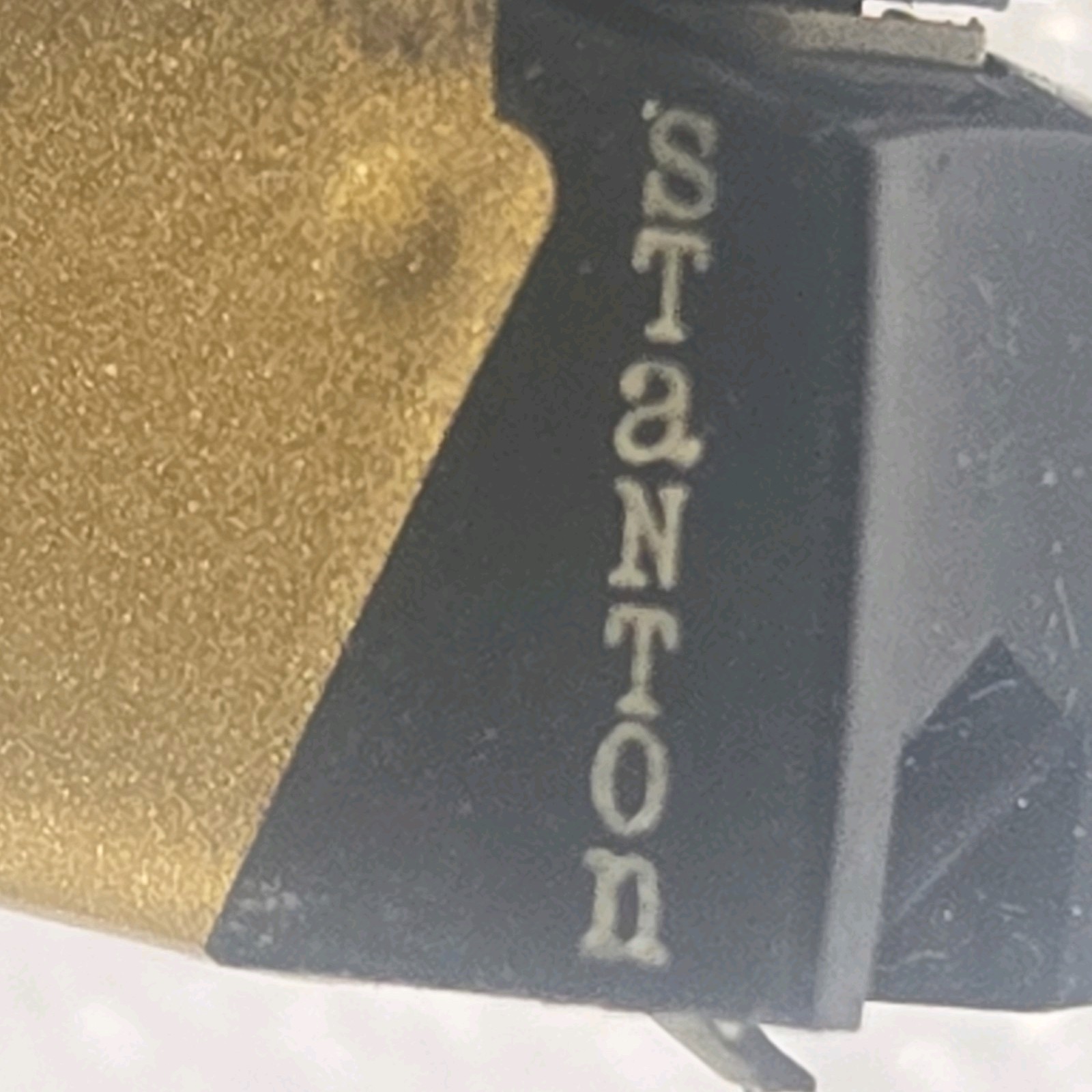 Stanton 600 Headahell W/ EE 600 Stanton Stylus & Pioneer silver Cartridge