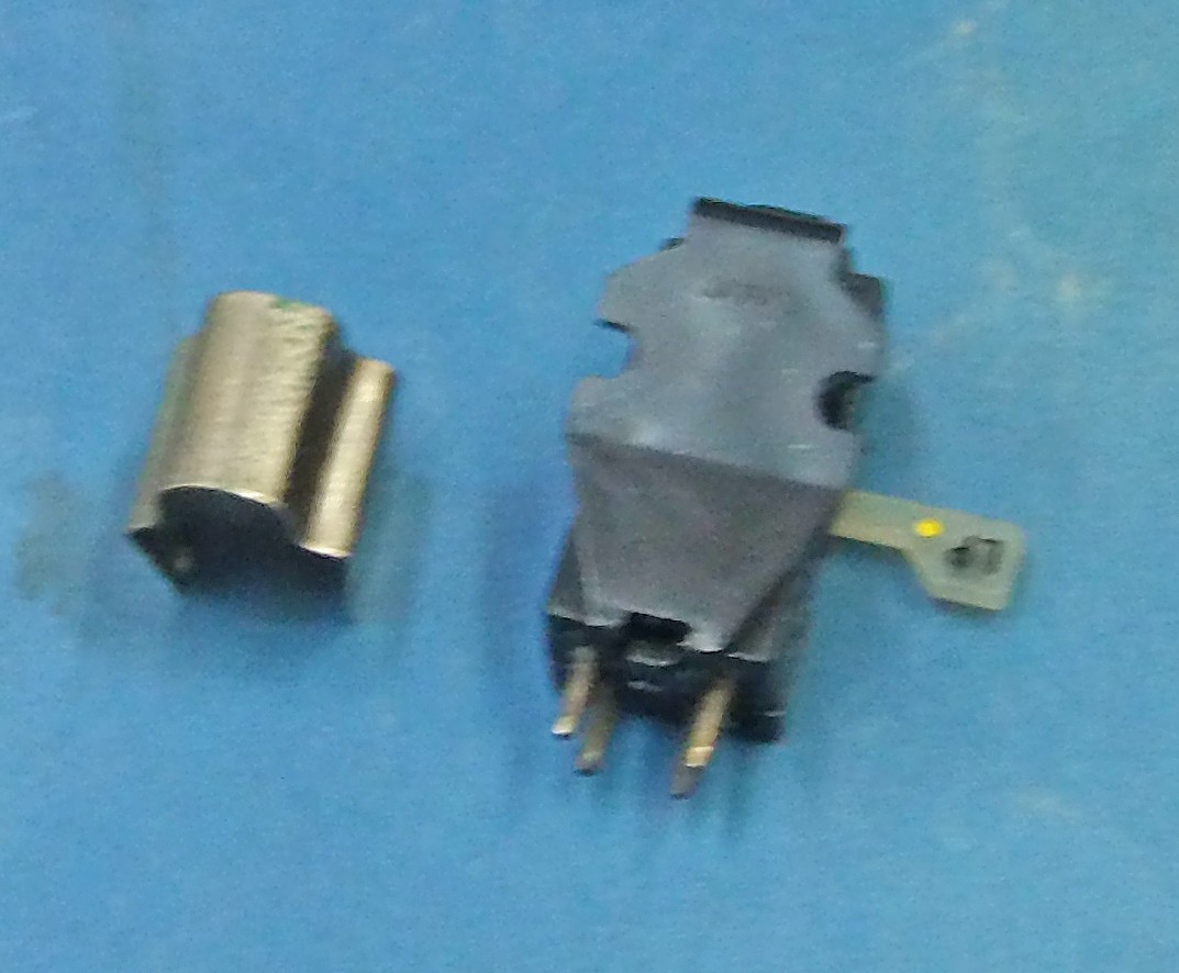 USED UNIVERSAL ROCKOLA, AMI JUKEBOX PHONO CARTRIDGE P-226D Varco TN4A