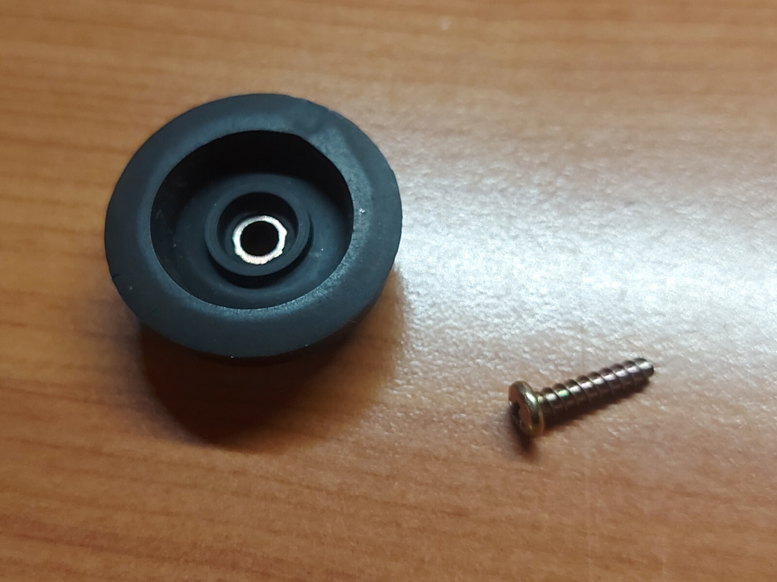 1x FEET FOOT AUDIO INSULATOR TURNTABLE – TECHNICS SL-J90R (NUD)