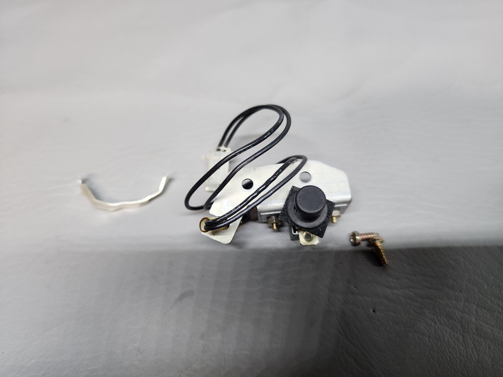 Genuine Technics SL-1400MK2 Turntable Replacement Parts Out – Assembly 1