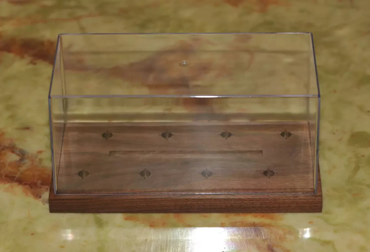 Headshell Cartridge Keeper Box Aufbewahrungsbox / Tonabnehmer / WalnutWood
