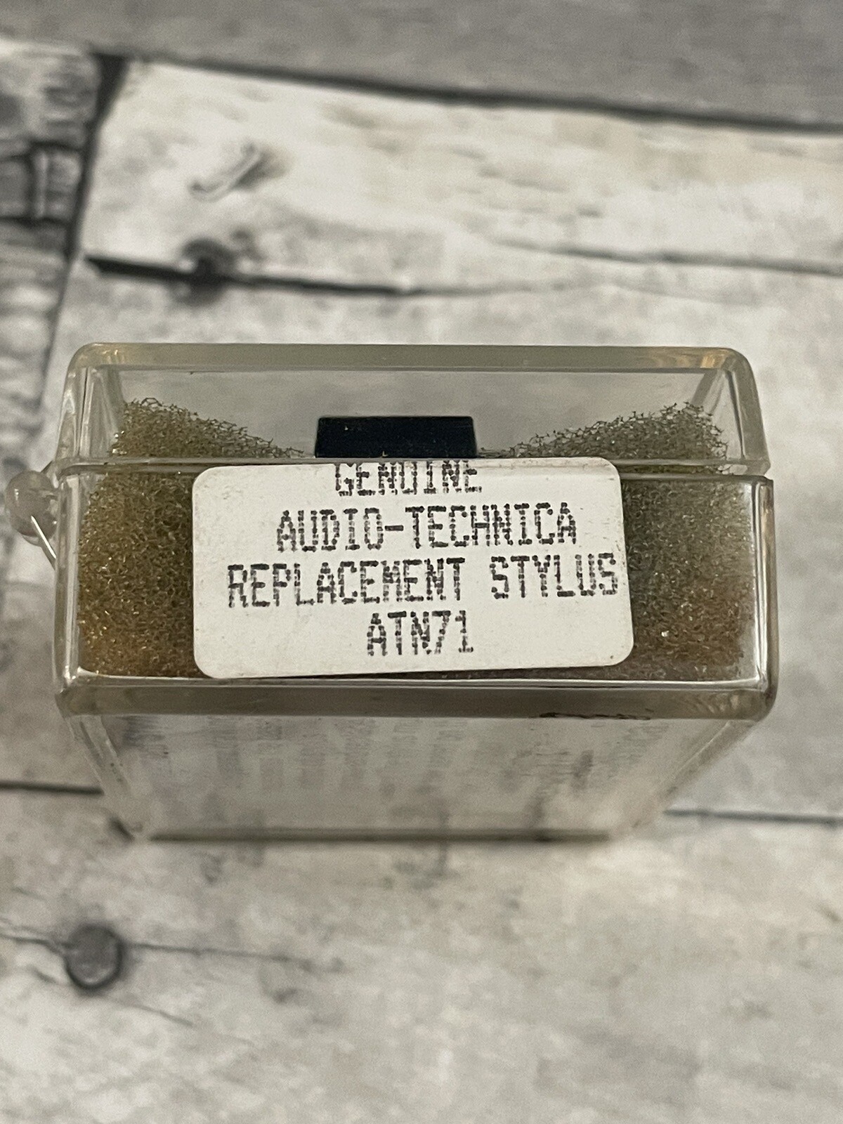 AUDIO TECHNICA AT71 CARTRIDGE AND GENUINE AUDIO TECHNICA ATN71 STYLUS