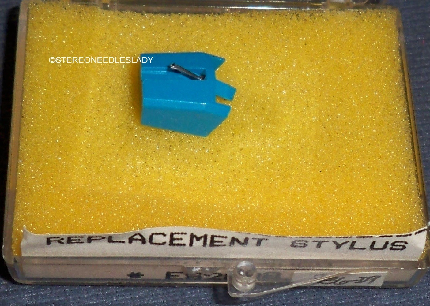 NEEDLE STYLUS FOR SHARP STY-143 STY-147 148 149 for Sanyo MG-9 10 736-D7