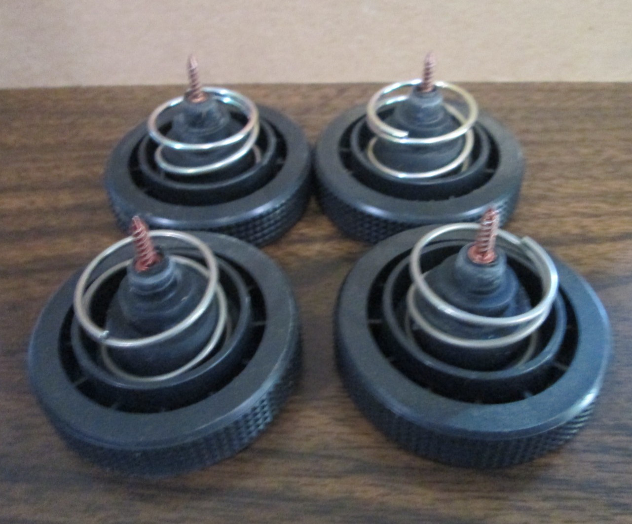 4 OEM Technics Turntable Feet SL-D1 SL-D2 SL-D3 SL-Q2 SL-Q3 & More