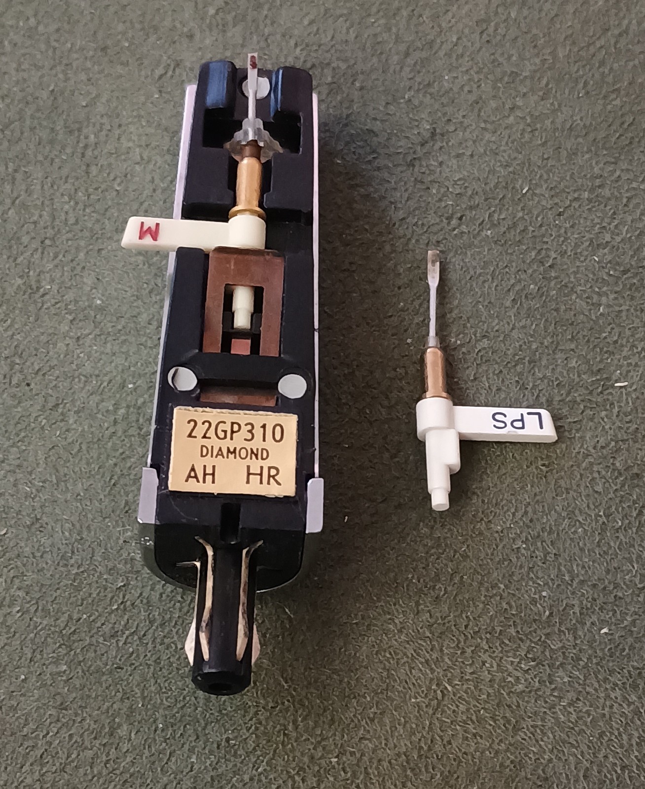 Philips 22GP310 Head with 33/45 and 78rpm Tip Used and 33/45rpm Replacement
