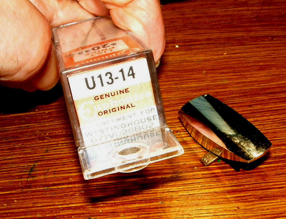 Euphonics U13-U14 PHONO CARTRIDGE & extra N427sd needle, replaces Astatic 729d