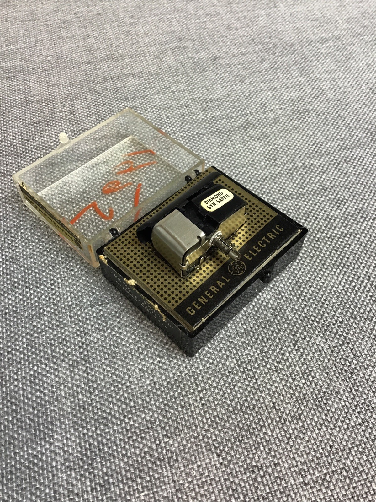 Vintage GE General Electric VR II variable reluctance cartridge 4G-052
