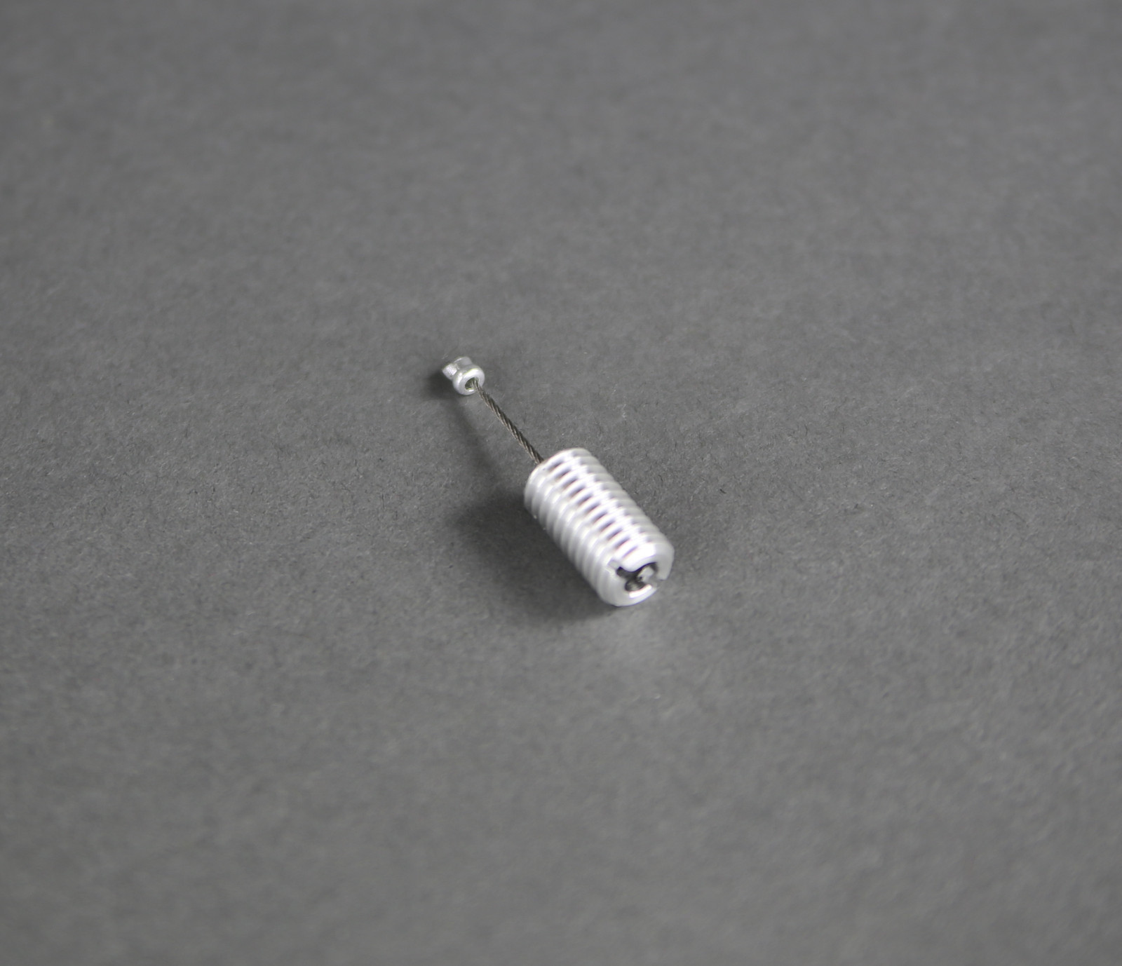 Adjusting screw with steel cable for suspension Thorens TD 316 318 320 321