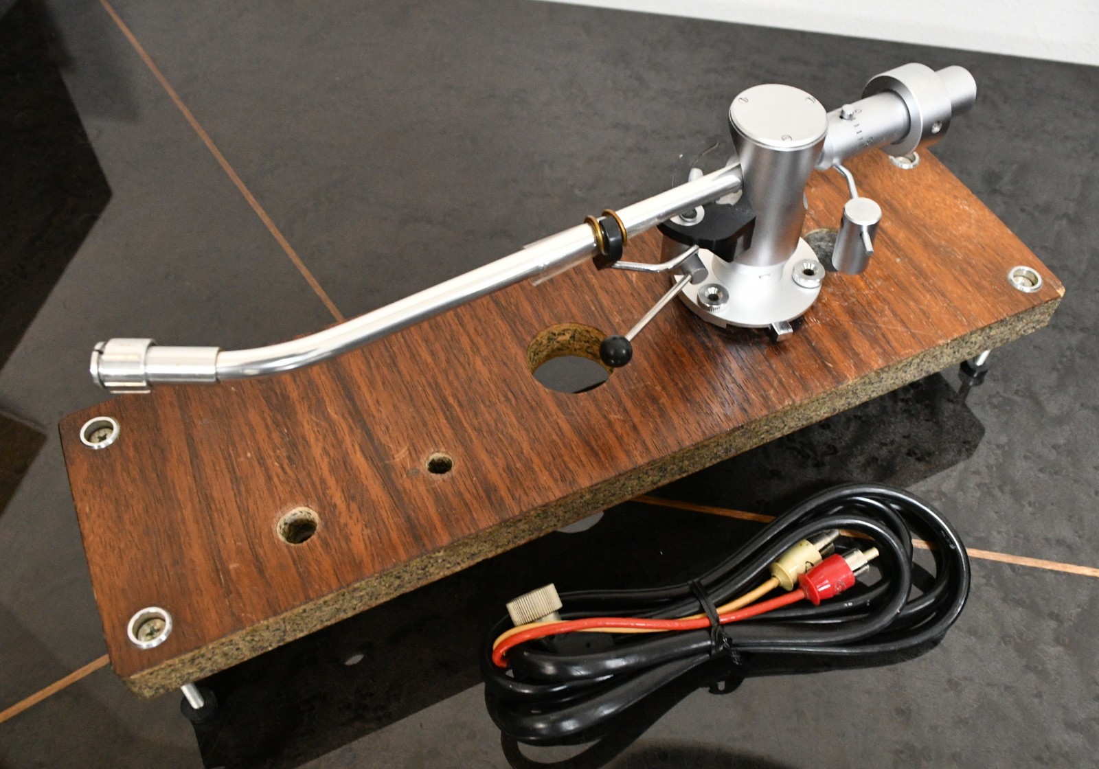 Fidelity Research FR-24Mk2 tonearm with original cable * VG+