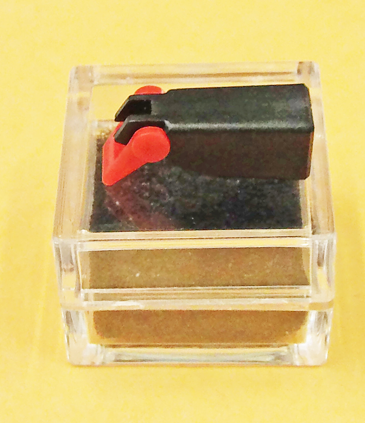 NEW TURNTABLE NEEDLE for Magnavox 4H251300709 FITS PHILIPS GP330 GP-331 596-D7