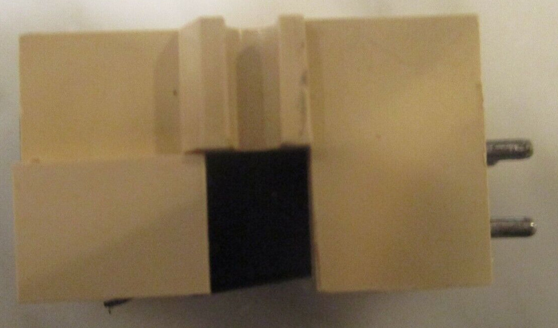 ADC 240XE CARTRIDGE AND NEW UPGRADED GENUINE ADC R-50XE STYLUS IN ORIGINAL CASE.