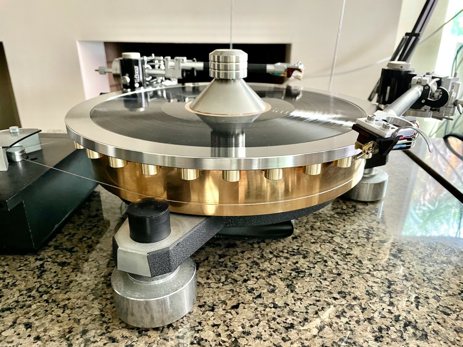 Wayne’s Audio Turntable Periphery Stabilizing Outer Ring Clamp GS-3 Basis VPI Mi