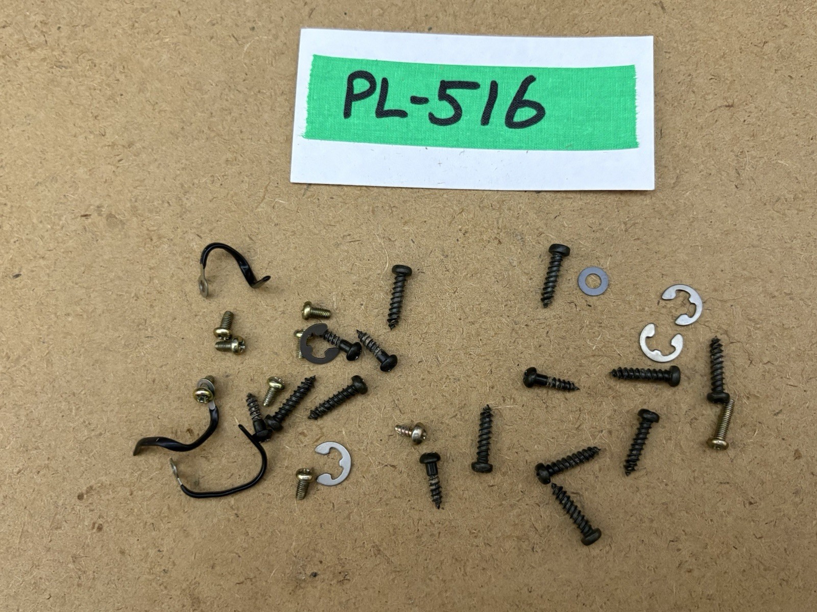 Pioneer PL-516 Part (May Also Fit 512/514/518/510A/540) -MISC FASTENERS