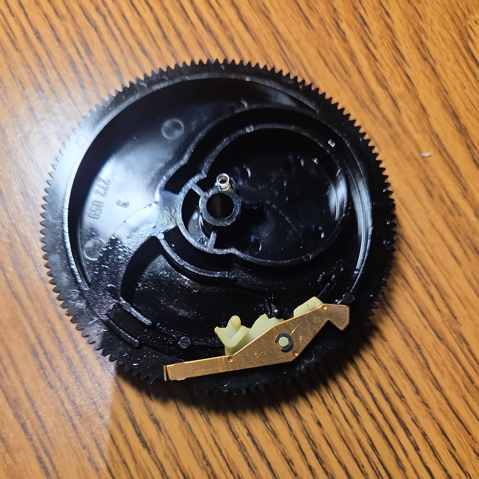 Dual CS 514 515 Turntable Parts Cycle Cam Gear Lifting Wheel Tested 272 059