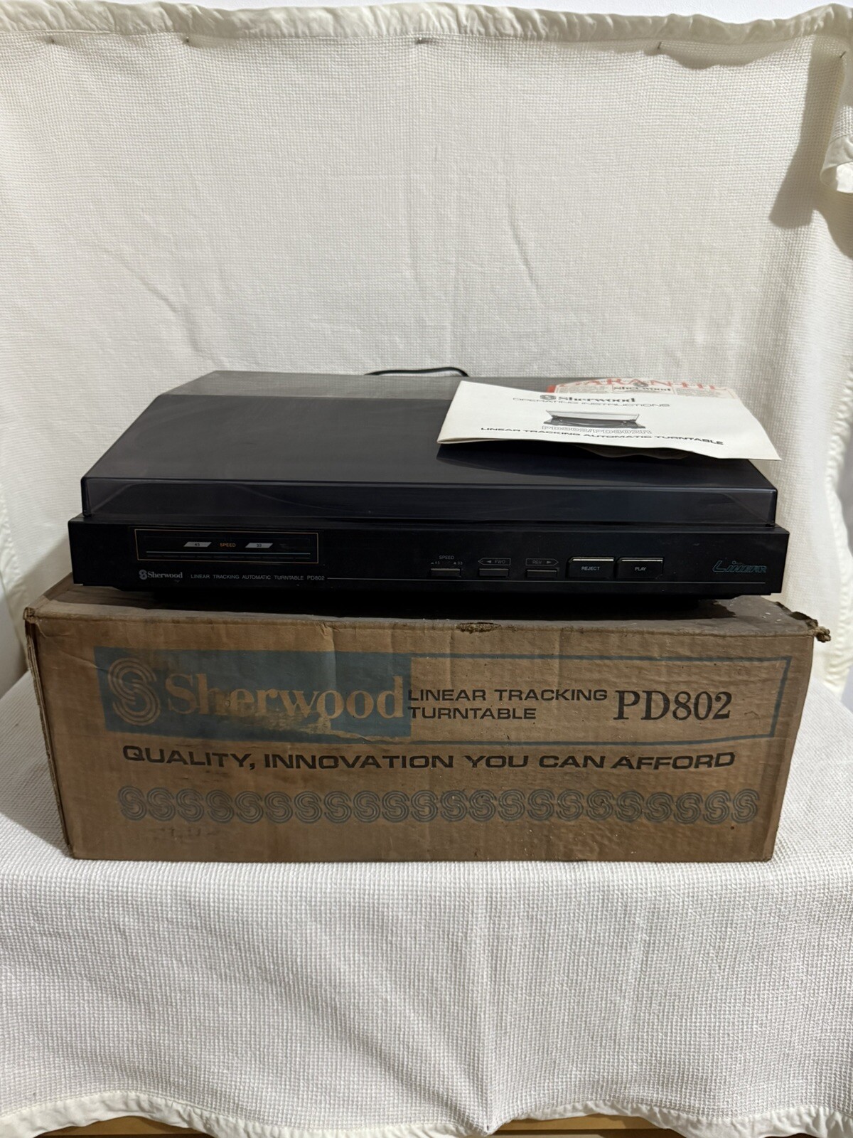 SHERWOOD TURNTABLE PD802