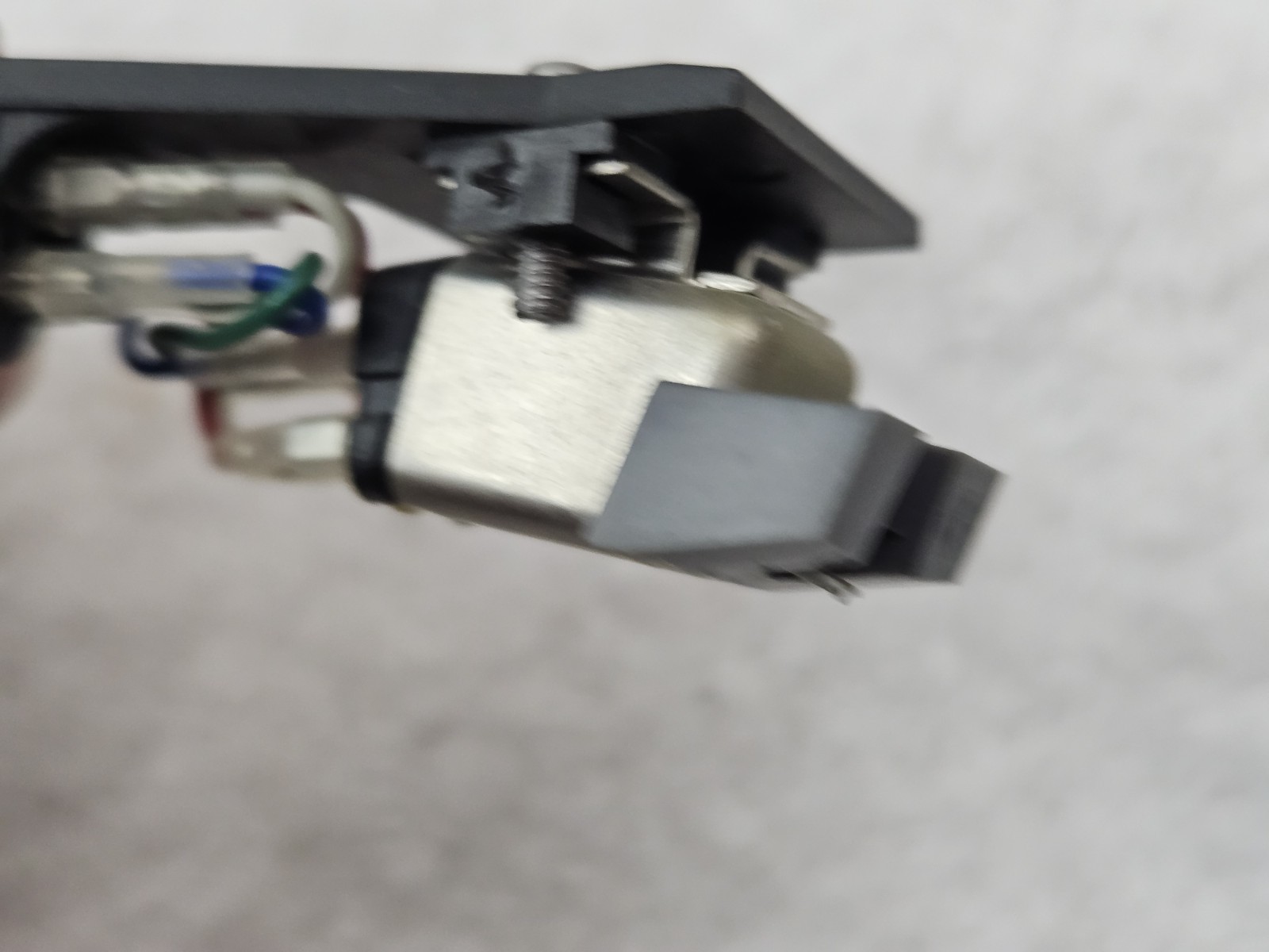 PICKERING V-15L-2 RECORD PLAYER CARTRIDGE NEEDLE ON HEADSHELL