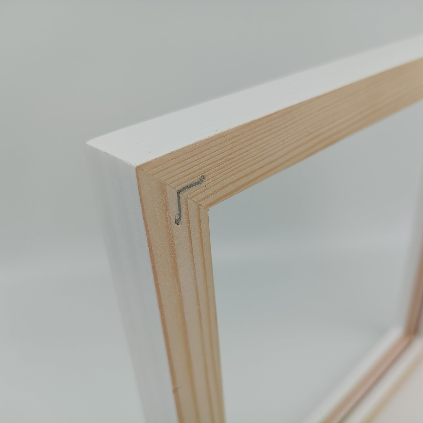 5×5 Picture Frames with 4×4 Opening Mat. White Square Photo 5x5m4x4,