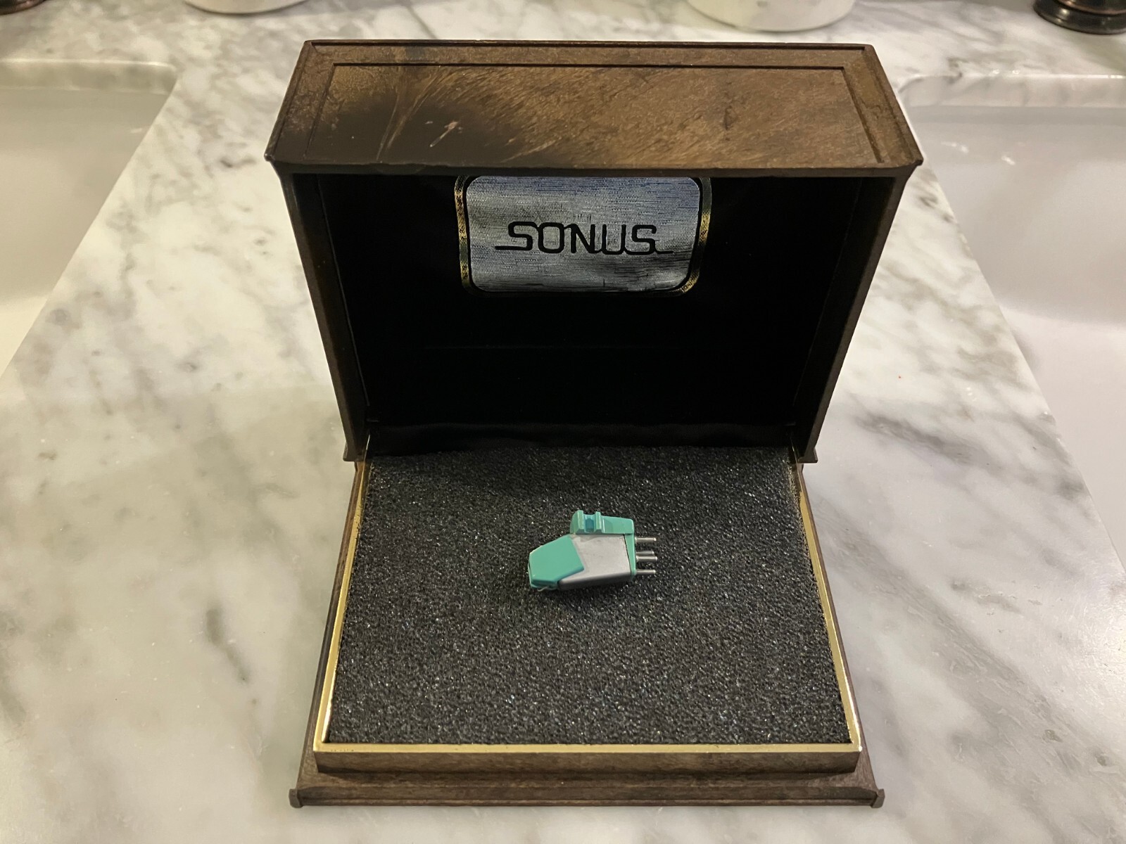 SONIC SONUS GREEN CARTRIDGE & GENUINE SONIC SONUS GREEN E STYLUS IN DISPLAY CASE