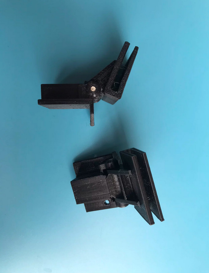 2Pcs Turntable Dust Cover Hinges for Flea Market Turntable