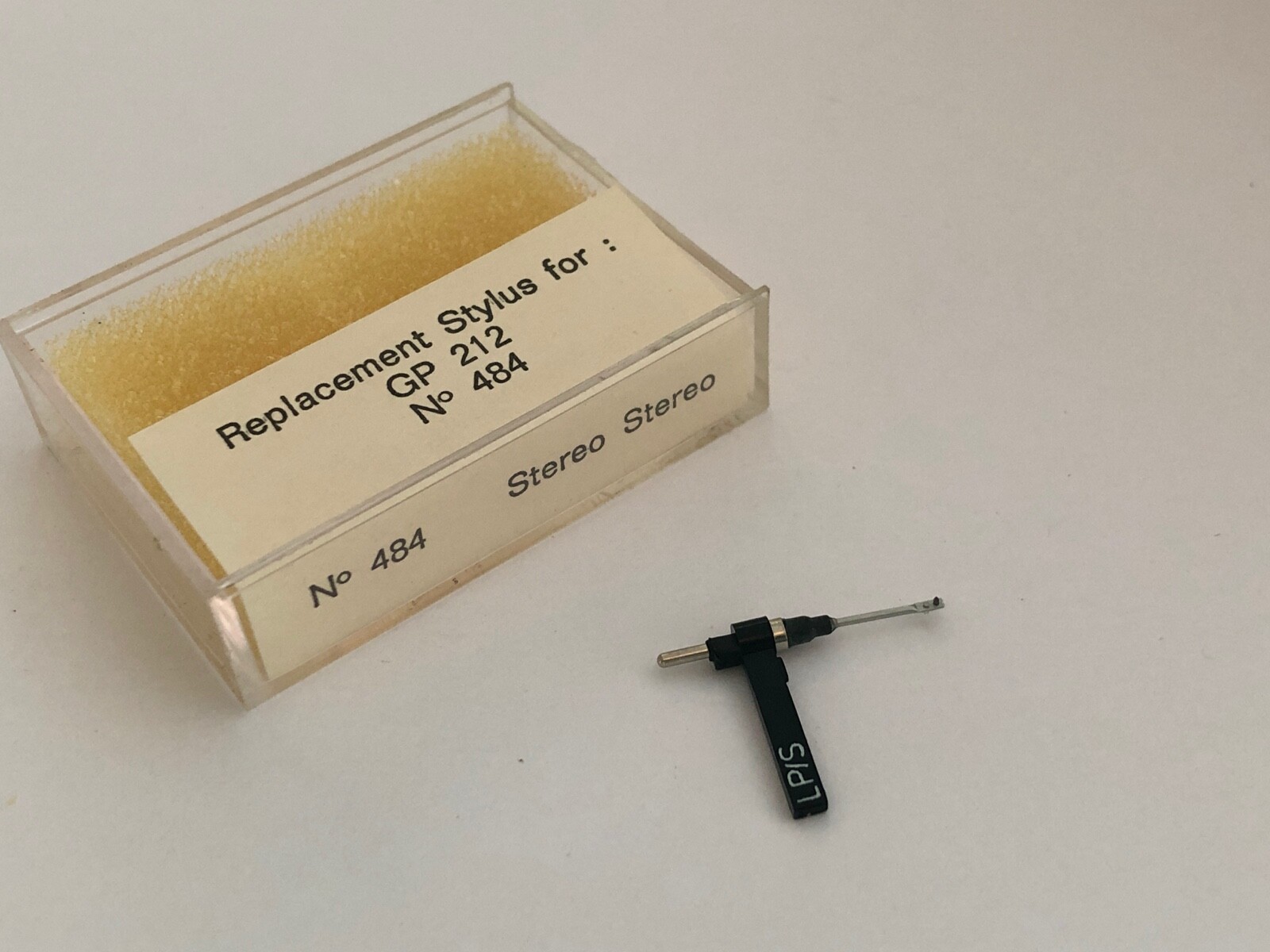 Replacement Turntable Stylus Needle fits Philips GP212 GP213