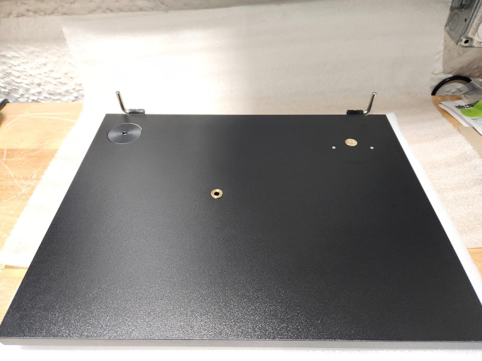 Pro-Ject Primary E Turntable Chassis – Matte Black
