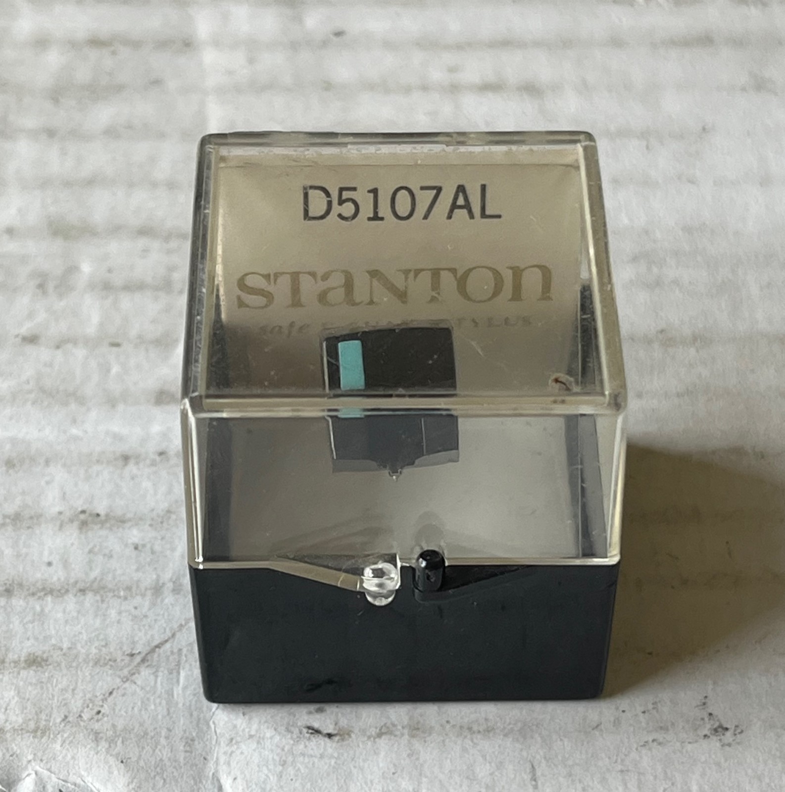 Stanton D5107AL Stylus for 500 Broadcast Series Cartridge (0.7 mil Spherical)