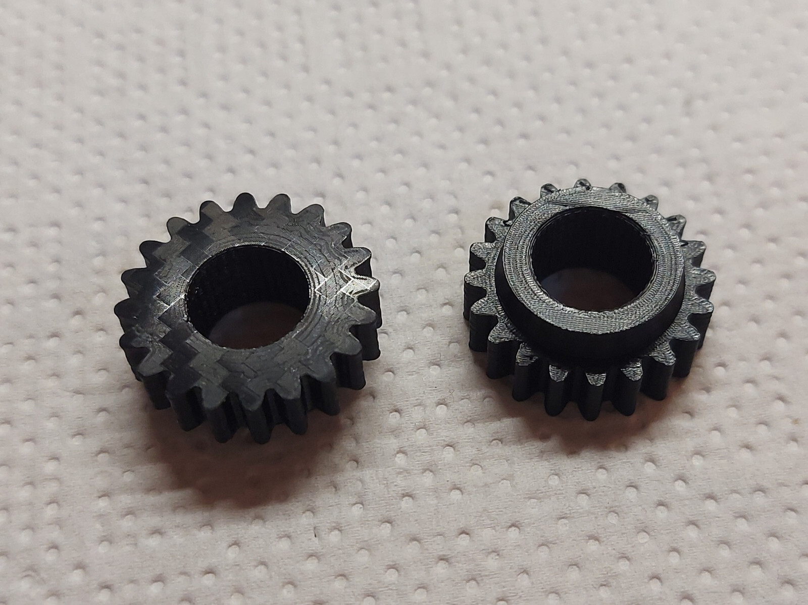 2x Gear Shaft Spindle Gear Shaft Turntable Turntable Yamaha YP-D6