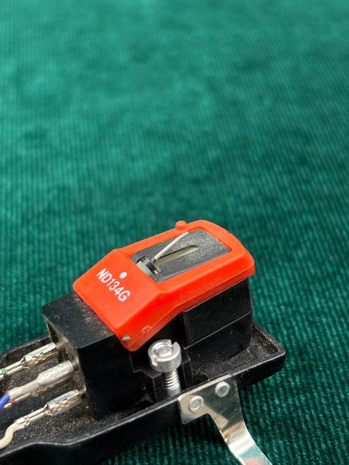 Sony Headshell with Sony Cartridge Stylus ND134G