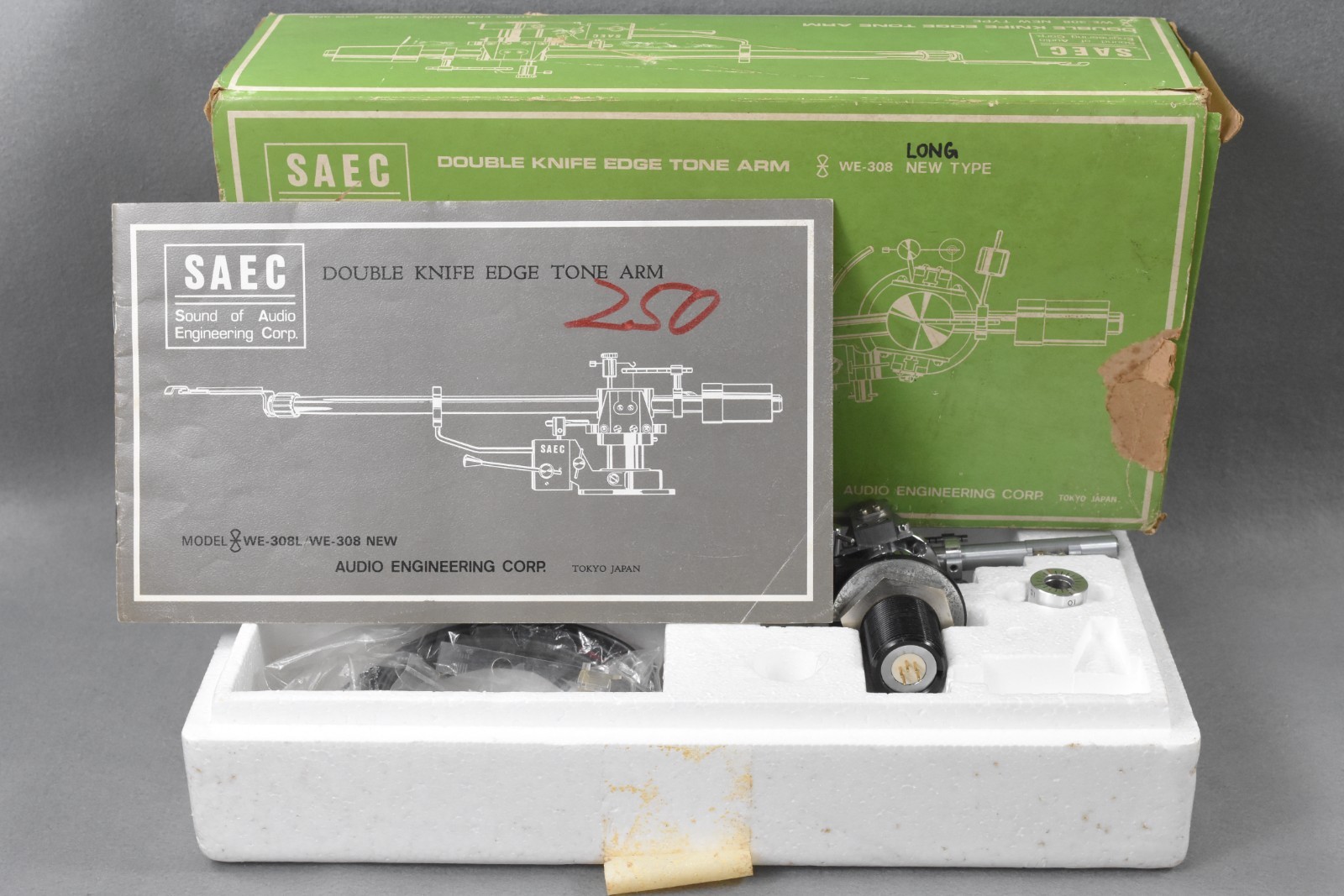 SAEC WE-308 Tonearm W/ Box In Excellent Condition