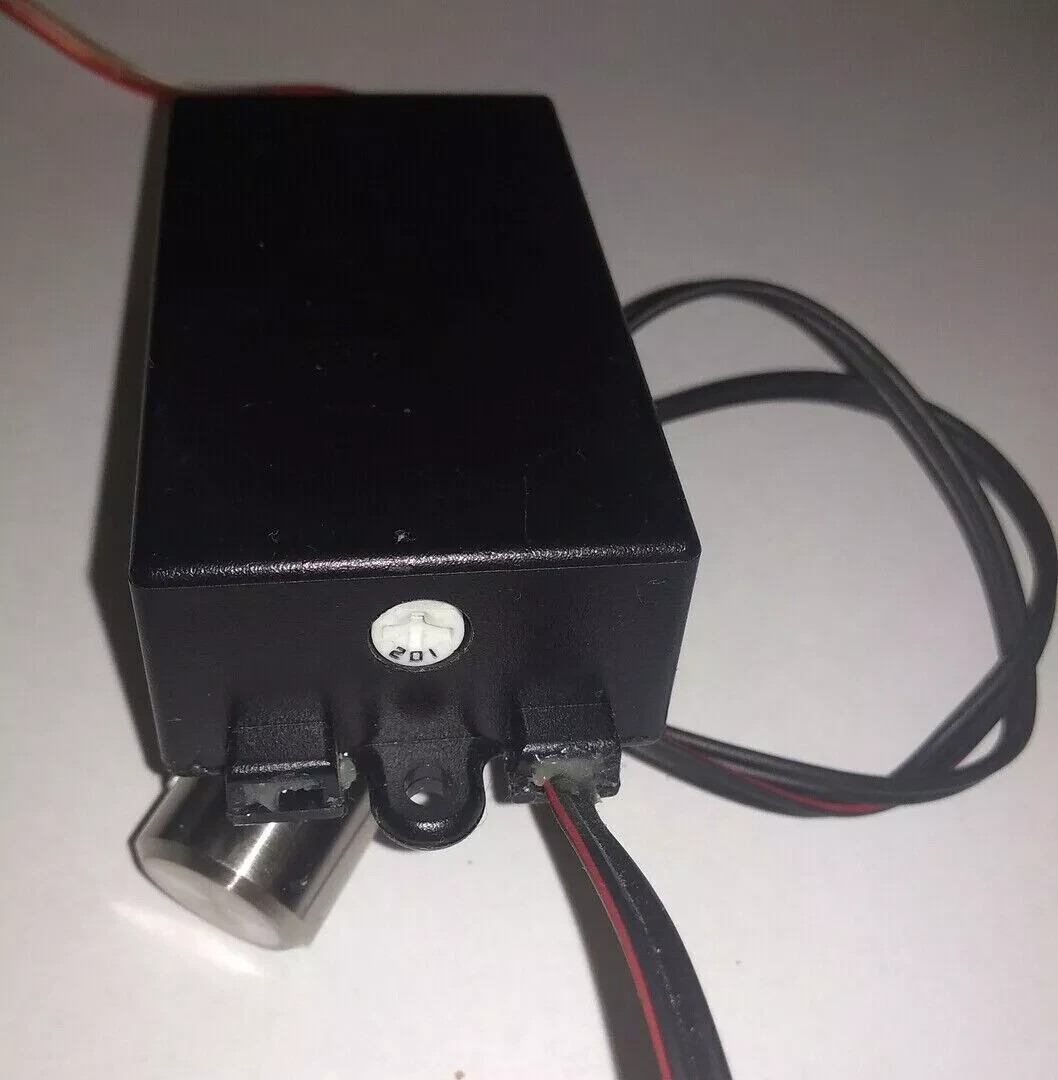 110VAC Garrard 301 stainless steel strobe 60Hz light, amber LED, 0.001% accuracy