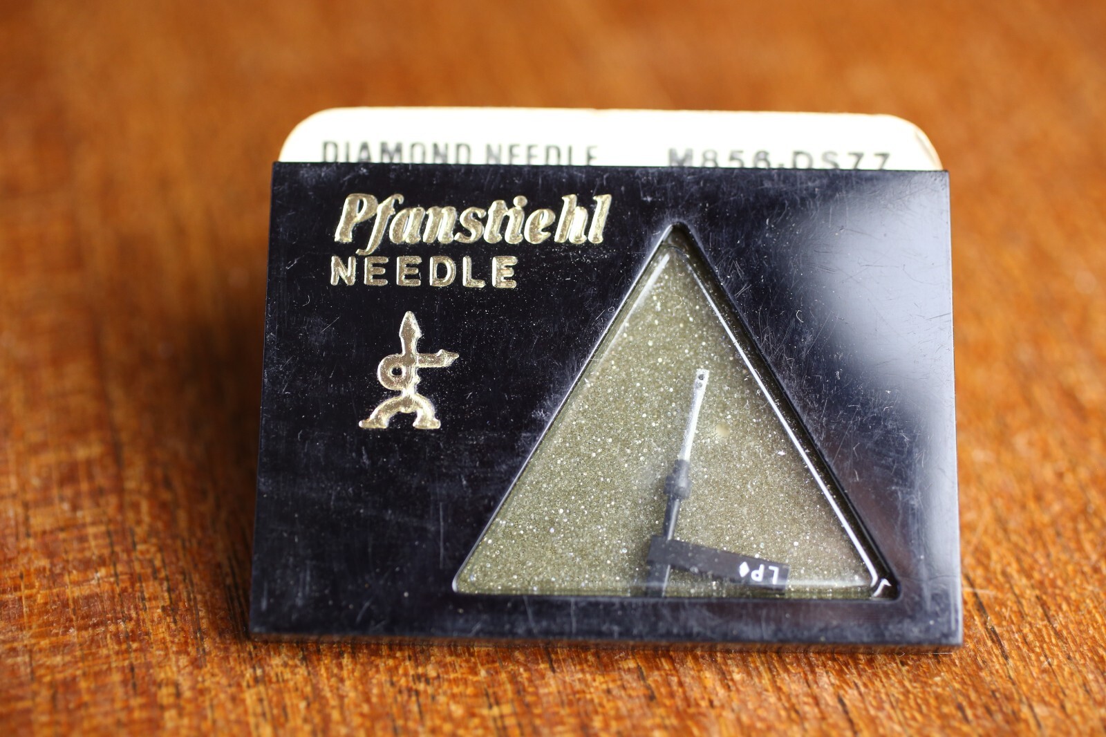 Pfanstiehl diamond needle M856-DS77 – for Tetrad 73D, 73S, 93D, 93S