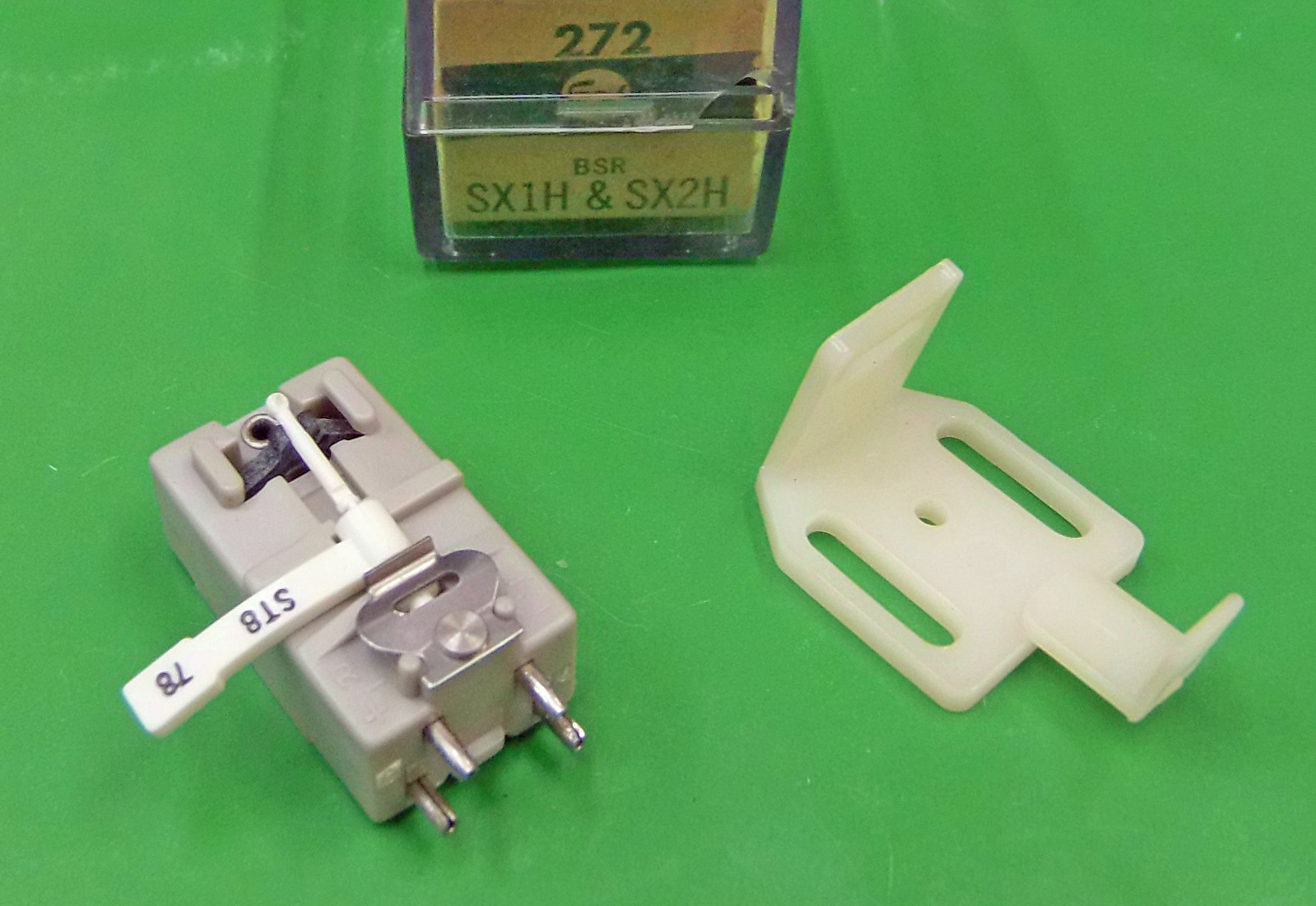 NOS EV ELECTRO-VOICE 272 Phono Cartridge / EV 2424 Needle 272-360 BSR SX1H SX2H