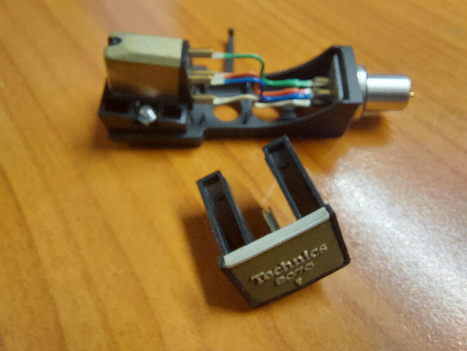 TECHNICS SFPCC31001K EPC 207C Head Shell Cartridge Turntable Head EPC-207C N