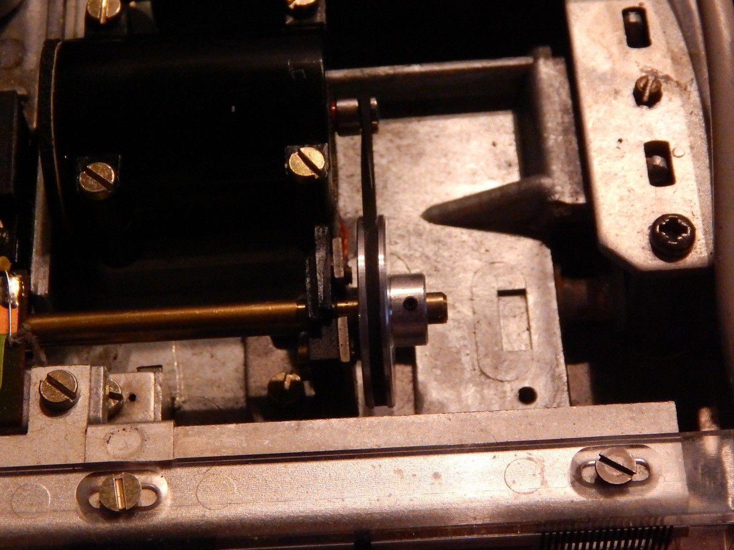 Precision turntable tonearm pulley B&O Beogram 4002/04 6000 26.6mm (hole 4.5mm)