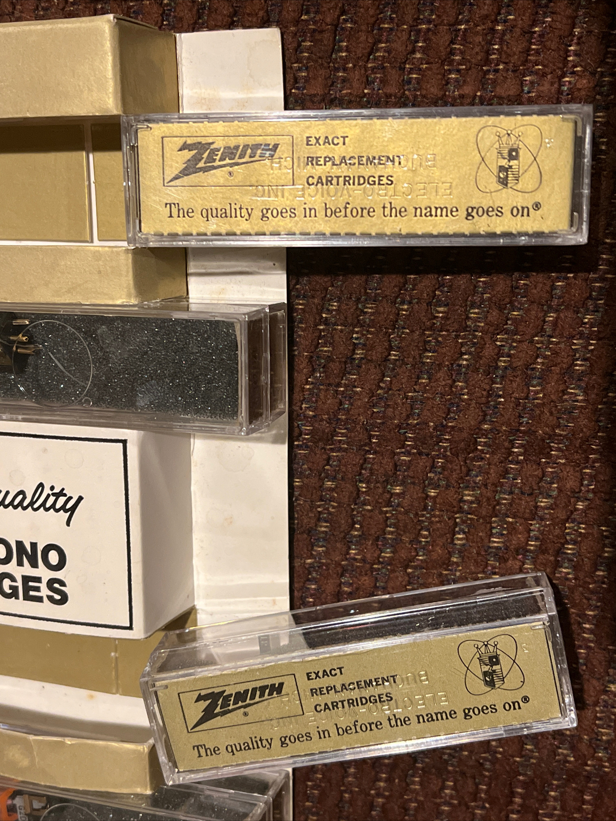 Zenith Phono Stereo & Mono Cartridges Retail Store Display set of 6