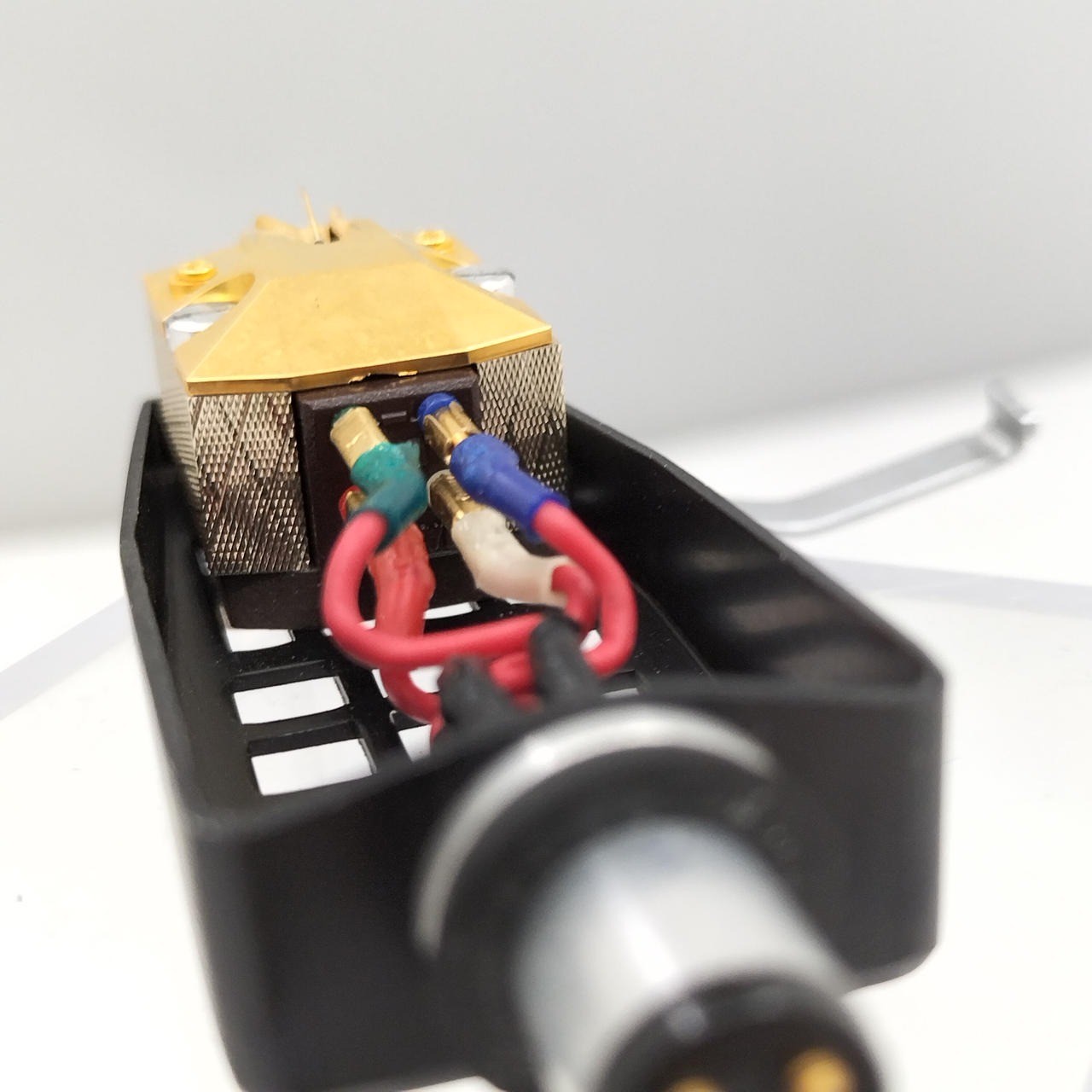 Audio-Technica AT33E MC Phono Cartridge LC-OFC Moving Coil w/ Headshell Tested