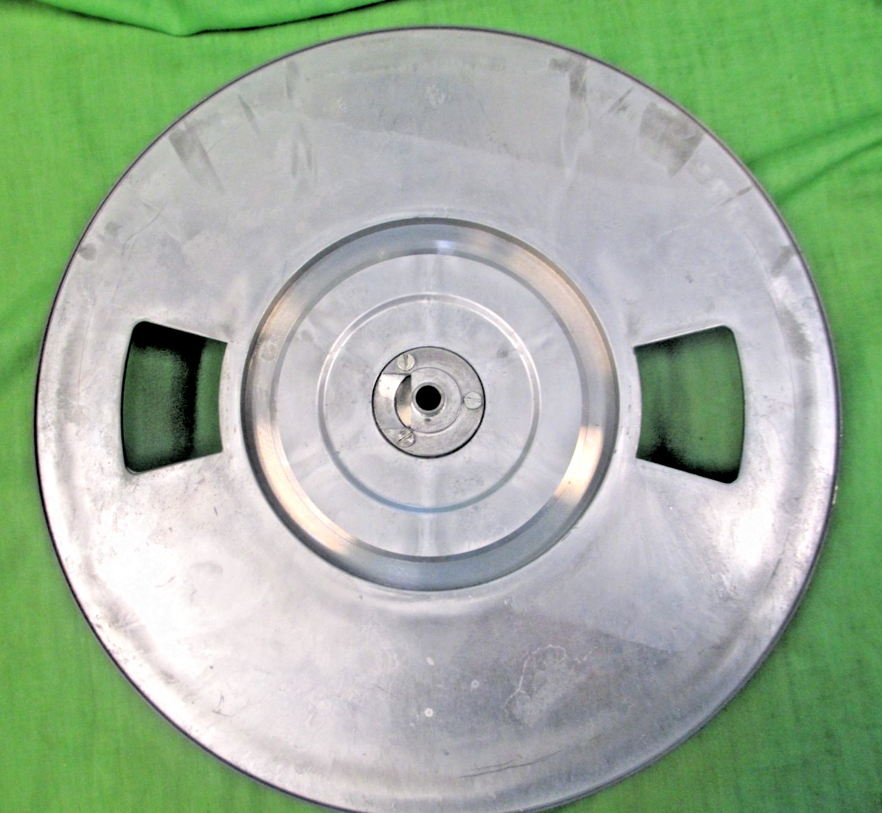GARRARD MODEL 990B TURNTABLE PLATTER Pt # 77692 FROM A CLEAN WORKING UNIT