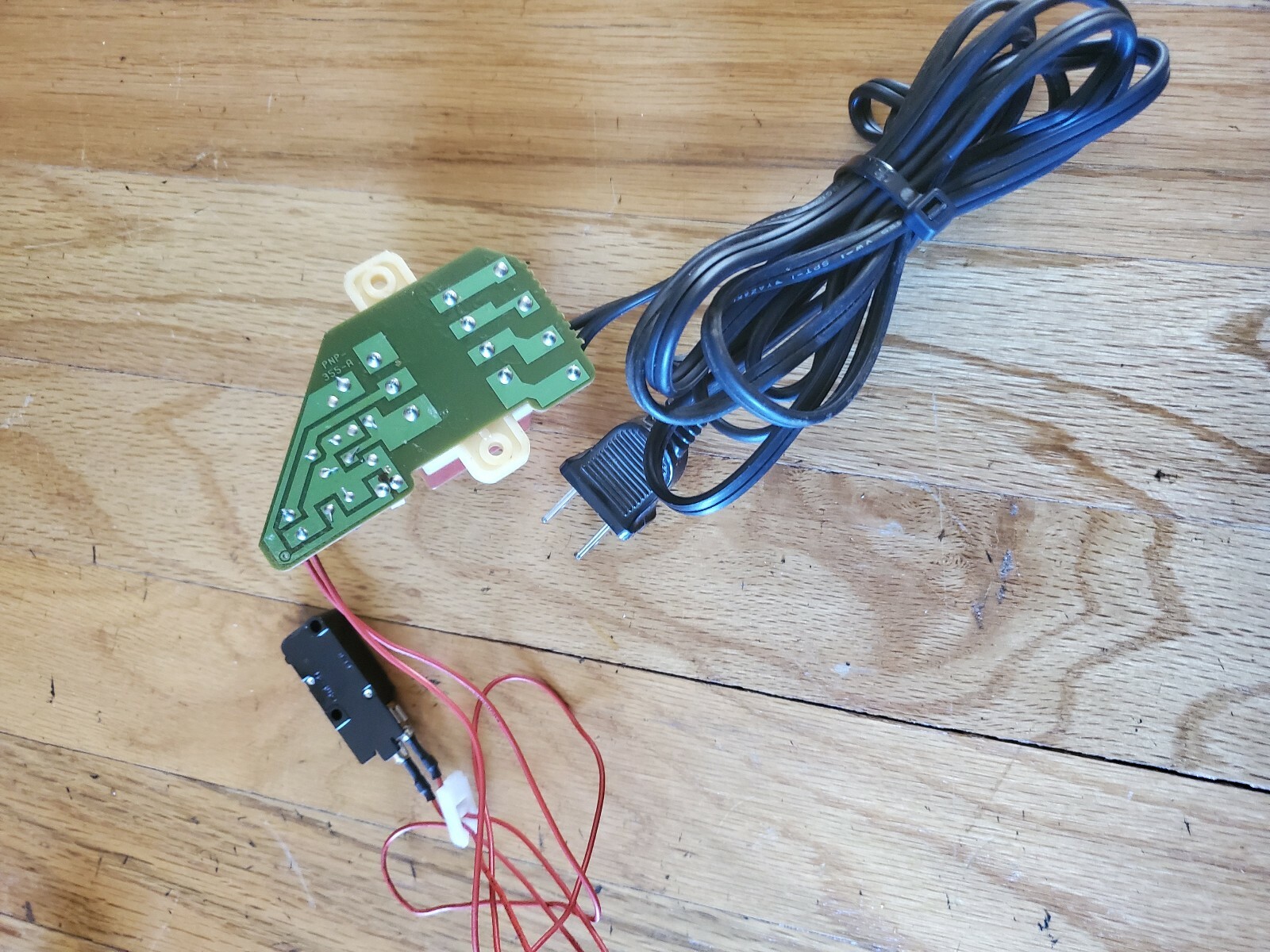 PIONEER PL-460 Turntable Parts – Transformer, Power Cable, Microswitch – Tested