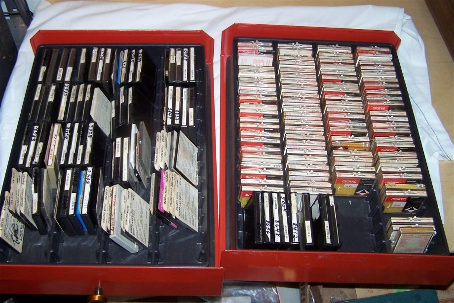 VINTAGE TAE, Walco, Zenith Stylus Needle LOT Of 173 in Metal Cabinet NOS