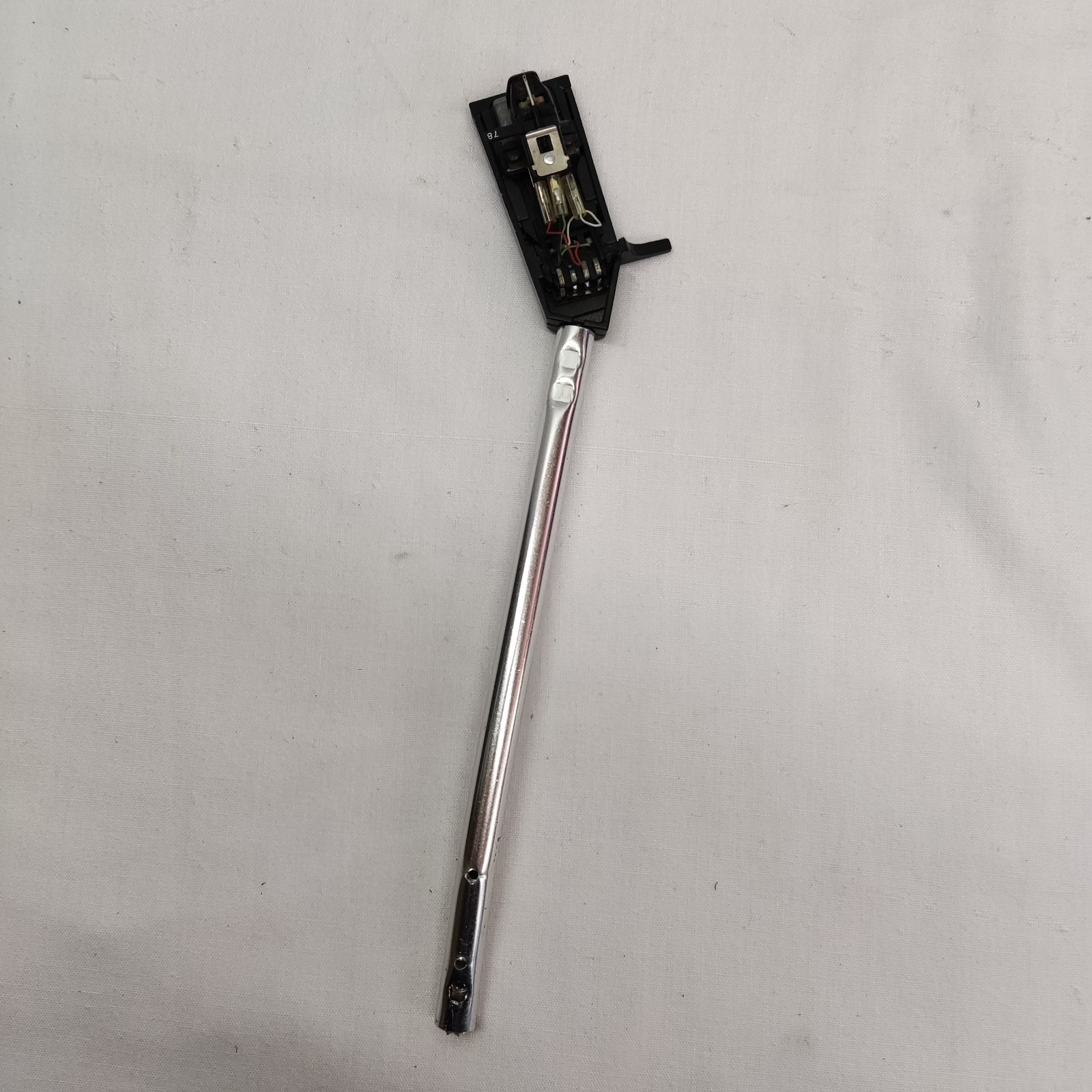 HEADSHELL WITH CARTRIDGE AND STYLUS FOR RECORD PLAYER TURNTABLE READ DESCRIPTION